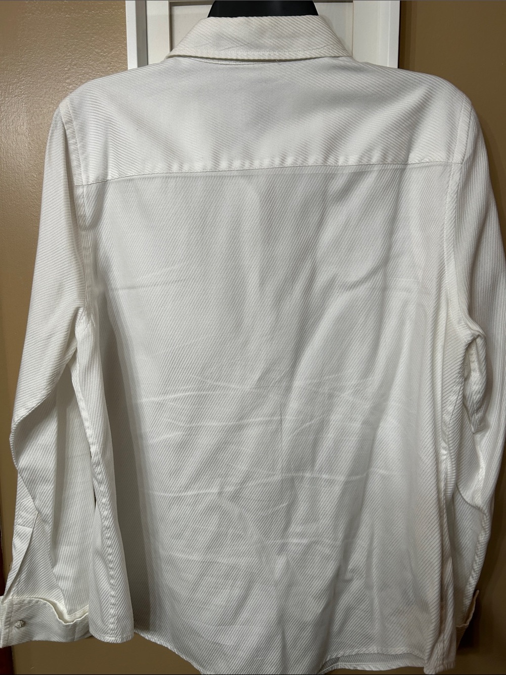 Lauren Ralph Lauren Women’s Ivory Textured Dress Shirt - Picture 4 of 4